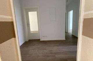 Wohnung mieten in Albert-Einstein-Straße 13, 42897 Remscheid, 4-Zimmer am Hackenberg frei
