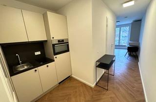 Wohnung mieten in Krautstraße 29a, 10243 Friedrichshain, Direkt an der Spree und dem Holzmarkt - möbliert mit EBK!