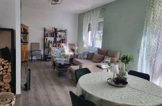 Doppelhaushälfte kaufen in 86695 Nordendorf, Moderne und voll möblierte Doppelhaushälfte mit PV-Anlage, Wellnessbad, Kamin und Traumgarten in ruh