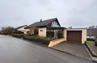 Einfamilienhaus kaufen in 78667 Villingendorf, Einfamilienhaus mit Einliegerwohnung, Garage und Garten in Villingendorf
