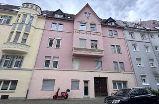 Wohnung kaufen in 70199 Stuttgart, Stuttgart - 3 Zi.-OG-ETW mit Altbaucharme in zentraler Lage von Stuttgart-Süd