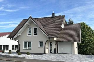 Einfamilienhaus kaufen in 36119 Neuhof, Neuhof - Exklusives Wohnen in Hauswurz