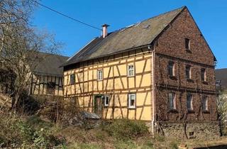 Bauernhaus kaufen in 56357 Holzhausen, Holzhausen an der Haide - Uralter Fachwerk Bauernhof auf 1800m2 Liebhaberobjekt