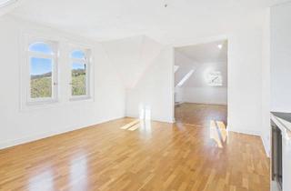 Wohnung kaufen in 65193 Wiesbaden, Wiesbaden - Hochwertige und charmante Dachgeschosswohnung mit grandioser Panoramaterrasse