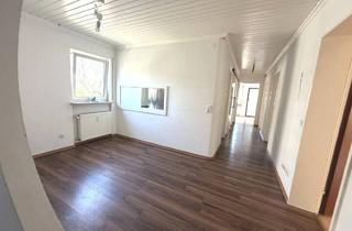Wohnung kaufen in 73312 Geislingen, Geislingen an der Steige - Großzügig geschnittene 4 Zi. Wohnung über den Dächern mit drei Balkonen
