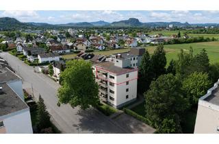 Wohnung kaufen in 78239 Rielasingen-Worblingen, Rielasingen-Worblingen - provisionsfrei, frisch modernisiert & ganz oben - 3-Zimmer, Balkon & TG inkl.