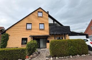 Einfamilienhaus kaufen in 30916 Isernhagen, Isernhagen - Charmantes Mehrgenerationenhaus mit Kamin