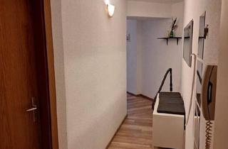 Wohnung kaufen in 99085 Erfurt, Erfurt - Dachgeschoss mit Weitblick-vermietete WG Wohnung nahe Innenstadt