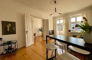Wohnung kaufen in 10587 Berlin, Berlin - ?? Lichtdurchflutete Altbauwohnung an der Spree - 3 Zi Whg mit Stuck, viel Potenzial, Balkon & EBK