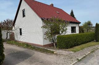 Einfamilienhaus kaufen in 06526 Sangerhausen, Sangerhausen - Einfamilienhaus mit Doppelgarage in bester Lage von Sangerhausen