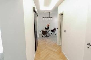 Wohnung kaufen in 40479 Düsseldorf, Düsseldorf - Erstbezug nach Kernsanierung: Pempelfort Hofgarten