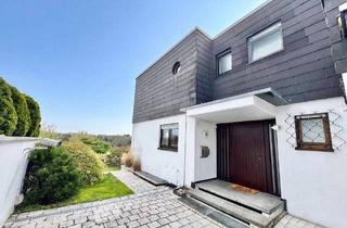 Einfamilienhaus kaufen in 70563 Stuttgart, Stuttgart - Rarität: Modernisiertes Einfamilienhaus mit Traumblick