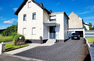 Haus kaufen in Selterser Straße 70, 35781 Weilburg, Weilburg - Zweifamilienhaus im schöner Lage von Weilburg-Ahausen