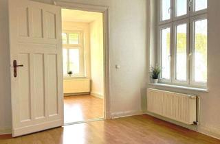 Wohnung kaufen in Gutenbergstraße 24, 12557 Berlin, Berlin - SEHR HELLE, FREIE WHG, MIT BLICK AUF D. WASSER, HELLE 3-4 ZIM-AB-WHG.+TOLLEM LOGGIA IN KÖPENICK