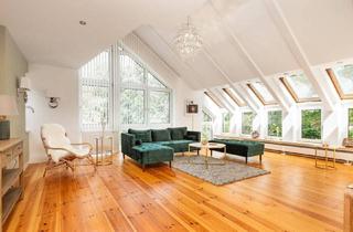 Wohnung kaufen in Am Großen Wannsee, 14109 Berlin, Berlin / Wannsee - Die Seeliebe - Lichtdurchflutete Dachgeschossmaisonette mit Stellplatz am Großen Wannsee