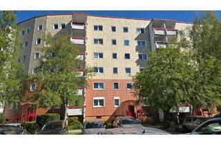 Wohnung kaufen in 13059 Berlin, Berlin - Vermietete 3-Raum-Eigentumswohnung in gepflegtem ruhigen Umfeld
