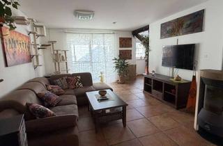 Wohnung kaufen in 76327 Pfinztal, 4,5 Zimmer- Wohnung+ Wirtschaftsraum+ Keller+Garage+Garten in ruhiger Lage von Söllingen