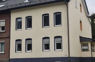 Wohnung mieten in Leimbachstraße 34, 57074 Siegen, Schöne helle 2 ZKB Dachgeschoßwohnung mit Balkon