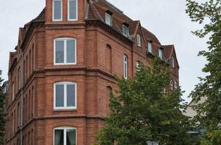 Wohnung mieten in Eckernförder Straße 30, 24103 Exerzierplatz, Erstbezug nach Sanierung: Helle 3-Zimmer-Wohnung im 4. OG (Wilhelmsplatz / Schreventeich)