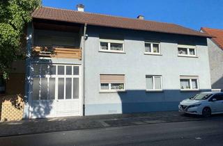 Einfamilienhaus kaufen in 68753 Waghäusel, Einfamilienhaus mit großem Potential zur Nutzung als Mehrfamilienhaus/Mehrgenerationenhaus.