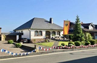 Haus mieten in 53945 Blankenheim, Freistehendes Familienhaus mit großem Garten und traumhaftem Eifelblick