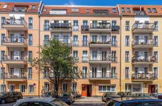 Wohnung kaufen in 10249 Friedrichshain, ANGEBOT ZU PFINGSTEN: Rosen verwelken - eine stylische Altbau Immobilie in Friedrichshain bleibt!