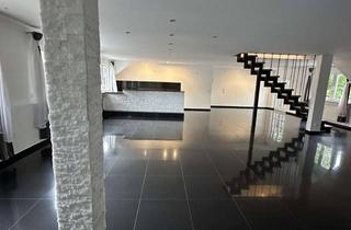 Loft kaufen in Penningsfelder Weg 103, 51069 Dellbrück, Großzügige Maisonette mit Loft-Charakter | Galerie, Kamin & separates Apartment