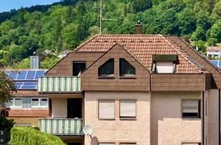 Wohnung kaufen in 73525 Schwäbisch Gmünd, Wohnen mit Charakter: 2,5-Zimmer-Dachgeschosswohnung in Schwäbisch Gmünd