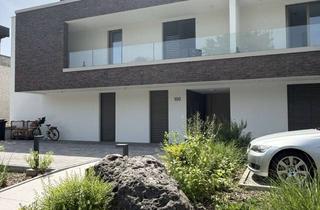Wohnung mieten in Wingertstraße 100, 63477 Maintal, Wohnen mit Charakter: 3-Zimmer-Wohnung in Maintal
