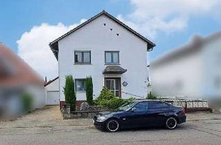 Haus kaufen in Berliner Str. 45, 67360 Lingenfeld, 2 Wohnungen EG/OG mit jeweils eigener Garage und Hof