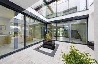 Haus kaufen in 16303 Schwedt, Haus der Extraklasse ist mit viel Glas, und sucht seines Gleichen ! Mit Grundstück berechnet !