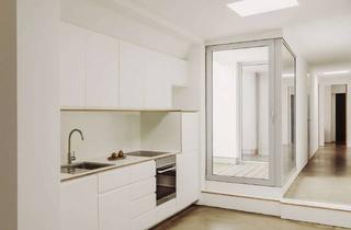 Loft kaufen in 10823 Schöneberg, Lichtdurchflutetes Loftrefugium im Altbau mit Patio, Terrasse & Aufzug