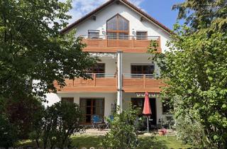 Wohnung kaufen in 82194 Gröbenzell, Großzügige und helle 4 Zimmer Dachgeschoss Wohnung