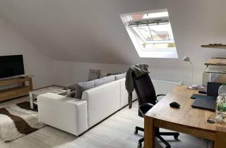 Wohnung mieten in 51503 Rösrath, Single- oder Pendlerwohnung (DG, 1. OG, 49 m²) zum 01.07. in Rösrath frei