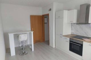 Wohnung mieten in 51103 Höhenberg, Traumhafte, frisch renovierte 2-Raum-Wohnung mit sonnigem Balkon und Einbauküche – echtes WG-Juwel