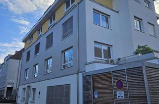 Wohnung mieten in 72764 Reutlingen, Exclusive 4-Zimmer-Wohnung mit gehobener Innenausstattung mit Balkon und Einbauküche in Reutlingen