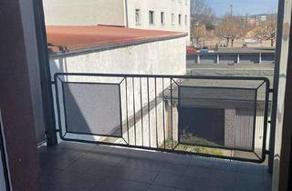 Wohnung mieten in Elisenstraße 14, 63739 Aschaffenburg, Sanierte helle Wohnung mit Balkon: freundliche 4-Zimmer-Wohnung in Aschaffenburg