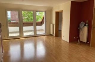 Wohnung mieten in Dieulefiter Straße 22, 35423 Lich, Wohnen mit Charakter: 2-Zimmer-Dachgeschosswohnung inkl. eigener Loggia in Lich