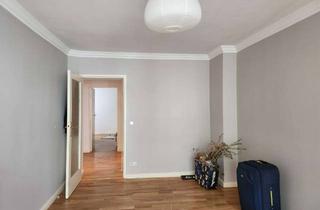 Wohnung mieten in Oldenburger Straße 39, 10551 Berlin, Sonnig möblierte 2,5 Zimmer Wohnung mit Lift und Wintergarten in Tiergarten Moabit