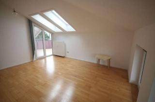 Wohnung mieten in 83278 Traunstein, *Helle DG-Wohnung mit 2,5 Zimmer Nähe Stadtplatz in Traunstein*