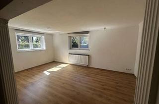 Wohnung mieten in 22869 Schenefeld, Souterrain mit 2,5 Zimmern in Schenefeld