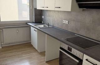 Wohnung mieten in Riemekestraße 111, 33102 Paderborn, Modernisierte 3-Zimmer-Wohnung in Paderborn