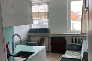 Wohnung mieten in 50678 Altstadt-Süd, Alltagstaugliches 1-Zimmer-Apartment mit gehobener Ausstattung in Köln