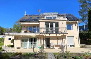 Haus kaufen in 53804 Much, TOP Zweifamilienhaus mit Doppelgarage u. großer Terrasse!