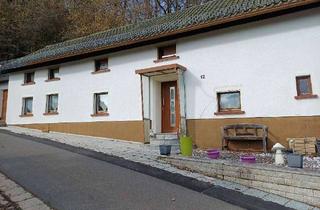 Haus kaufen in Cloefweg 12, 66620 Nonnweiler, Ein bisschen renovieren aber leer und sofort bewohnbar