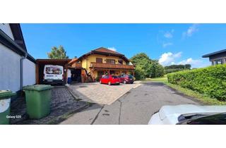 Villa kaufen in Im Leuters 5a, 53567 Asbach, Stilvolle Landhaus-Villa mit unverbaubarem Panoramablick & attraktiver Mieteinnahme von 2 ELW