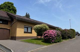 Haus mieten in Waldweg 15, 56767 Uersfeld, Wohnen mit Charakter: Geräumiges Haus in Uersfeld