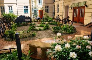 Wohnung kaufen in Käthe-Niederkirchner-Strasse 36, 10407 Prenzlauer Berg, Wohnen mit Charakter im Jugendstil: 2-Zimmer-Wohnung in Berlin-Prenzlauer Berg