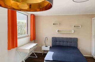 Wohnung kaufen in Montgelasstraße 37, 81679 Bogenhausen, Wohnen mit Charakter: Elegantes möbliertes Apartment in Bogenhausen