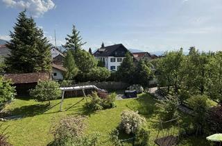 Wohnung kaufen in 83673 Bichl, Dachgeschoss-Traum in Bichl: 3-Zimmer-Wohnung mit zwei Balkone